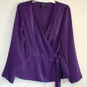 Worthington Large, Ladies Wrap Style Top, Tie Waist, Purple.